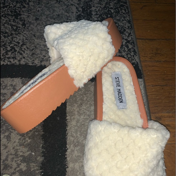 Steve Madden Shoes - Steve Madden